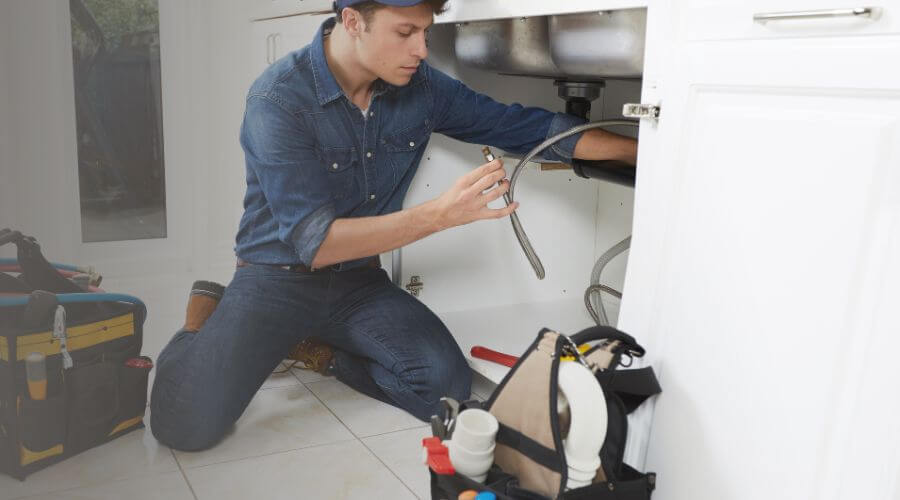 Expert burst pipe repair services in Butler, MO